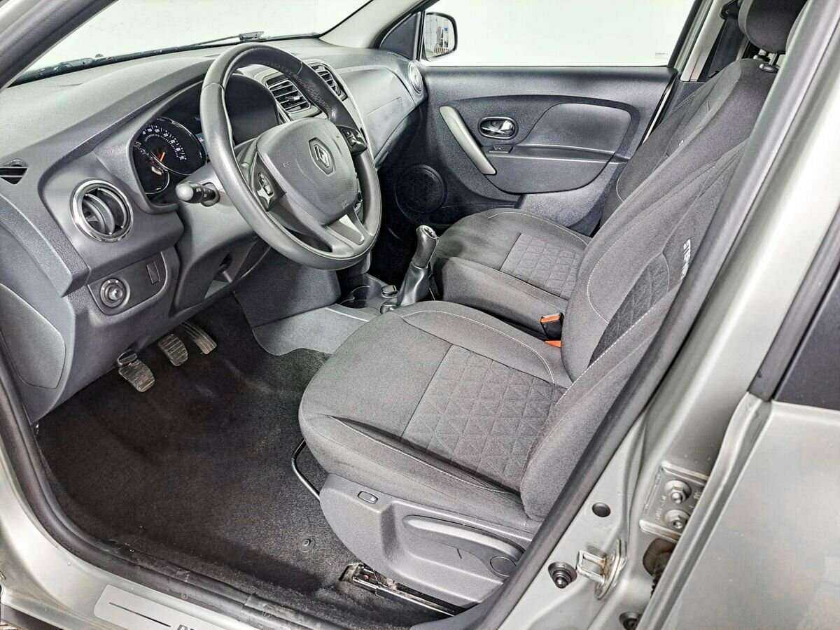 Рено Сандеро б/у, 2017, Механическая. Фото: #13