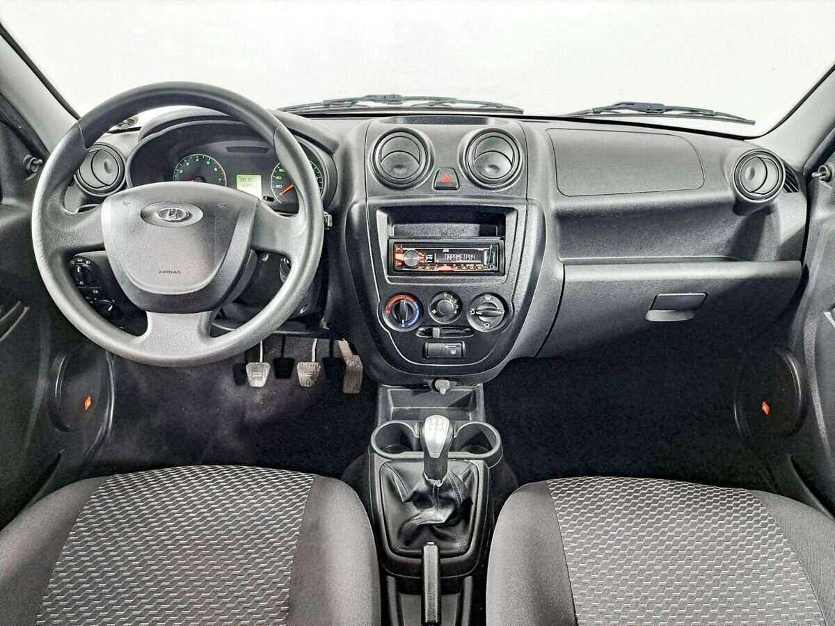 Лада (ВАЗ) Гранта б/у, 2017, Механическая. Фото: #11