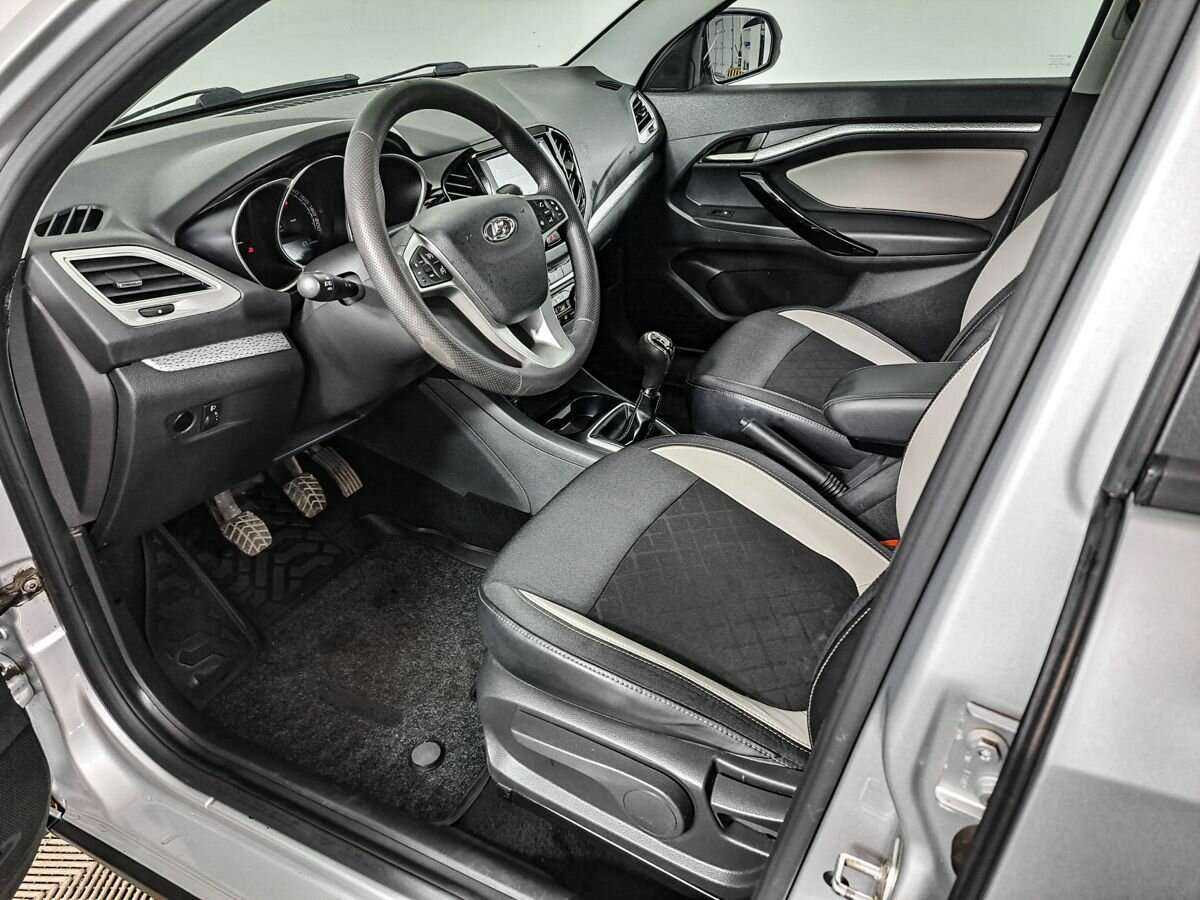 Лада (ВАЗ) Веста б/у, 2018, Механическая. Фото: #13