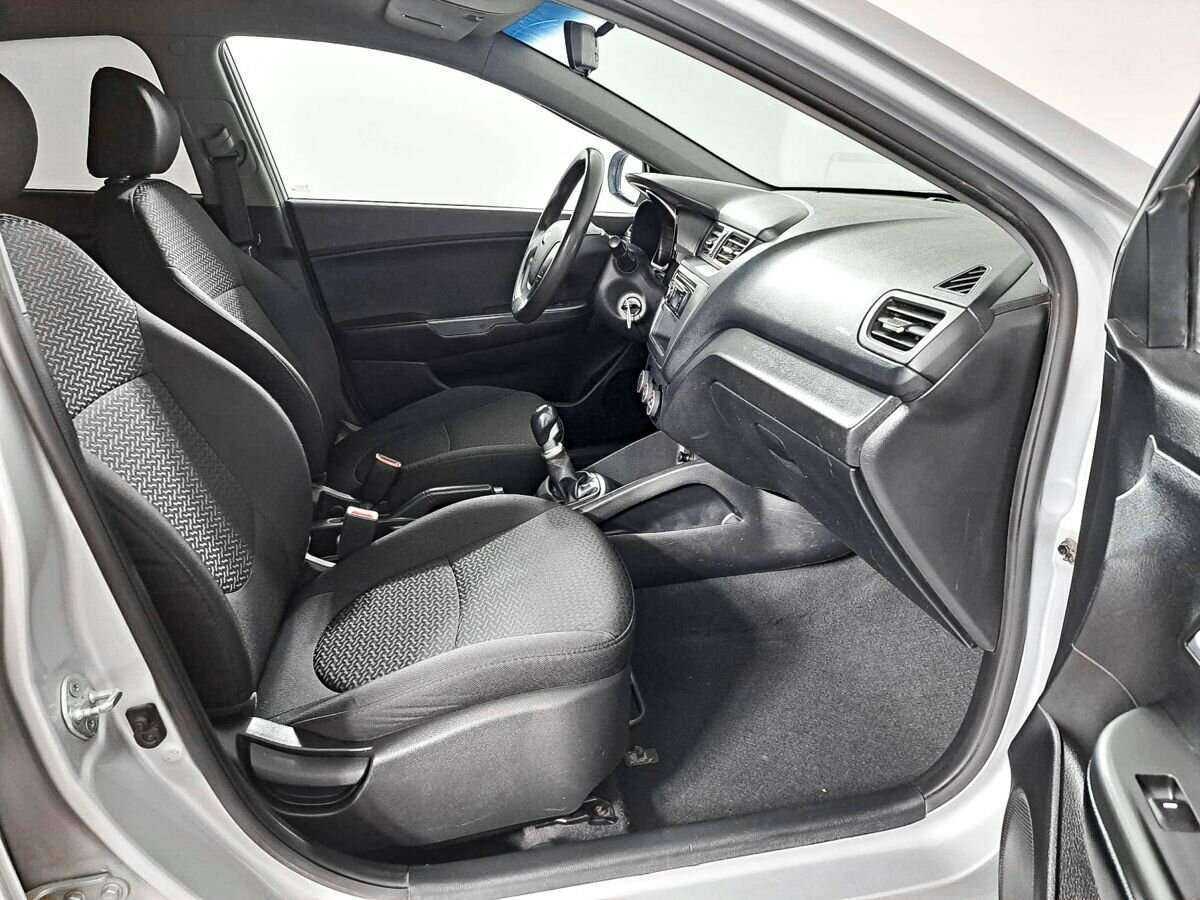 Киа Рио б/у, 2015, Механическая. Фото: #8