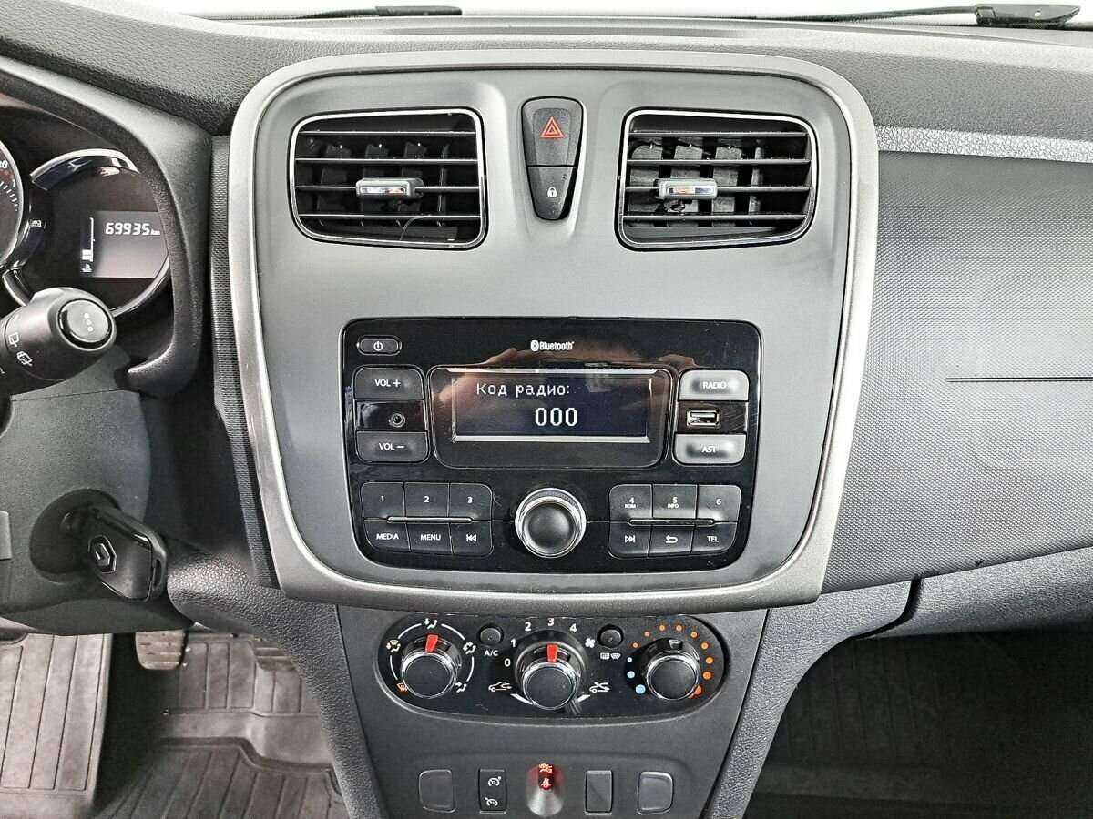 Рено Сандеро б/у, 2019, Механическая. Фото: #12