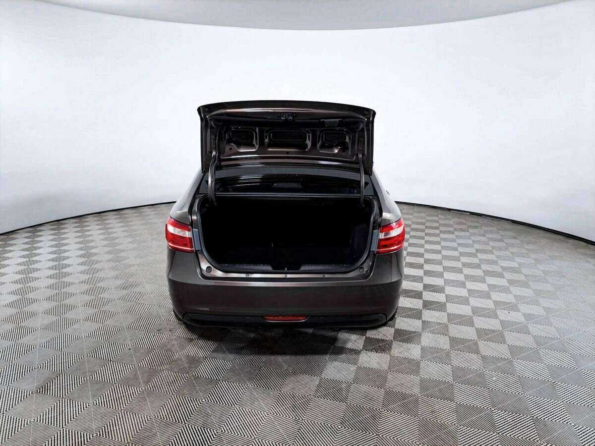 Лада (ВАЗ) Веста б/у, 2018, Механическая. Фото: #9