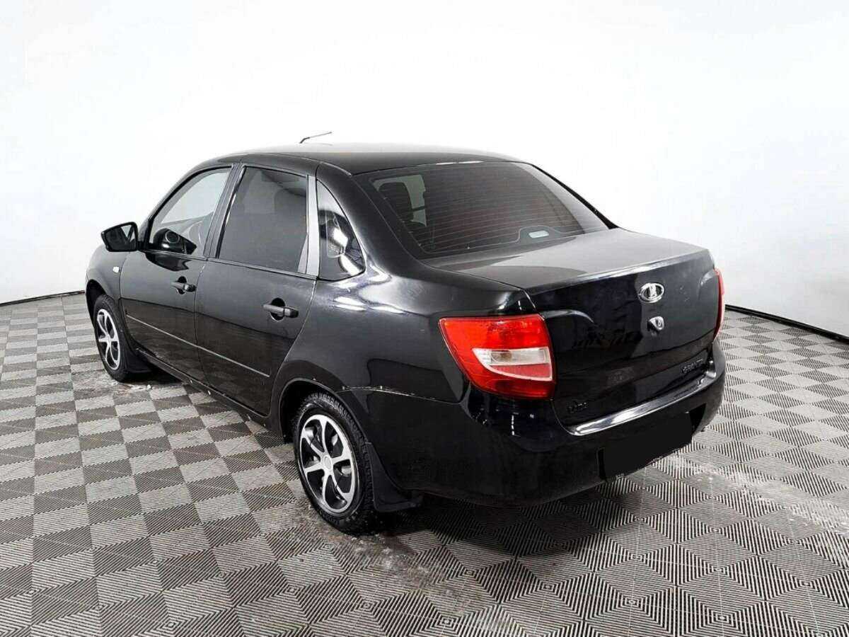 Лада (ВАЗ) Гранта б/у, 2017, Механическая. Фото: #6