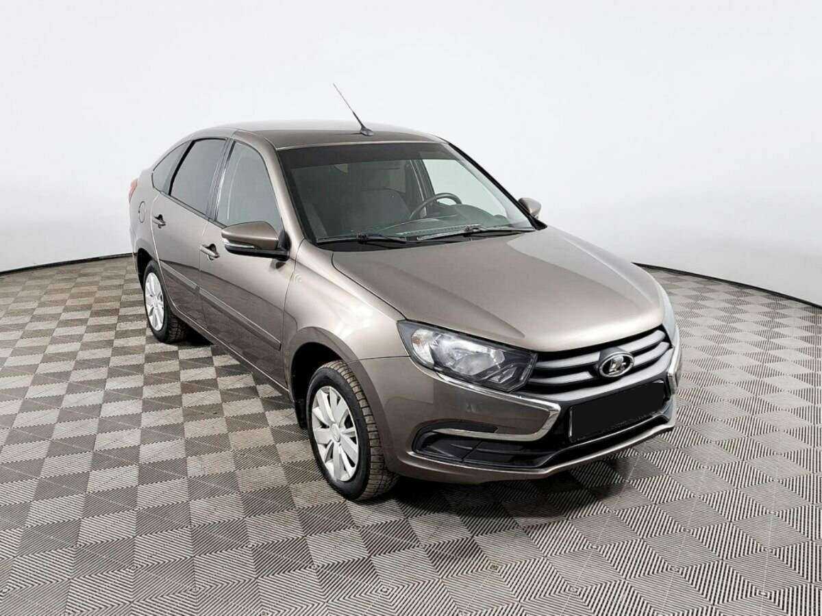 Лада (ВАЗ) Гранта б/у, 2019, Механическая. Фото: #2