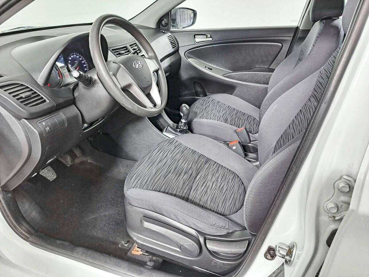 Хендай Солярис б/у, 2014, Механическая. Фото: #13