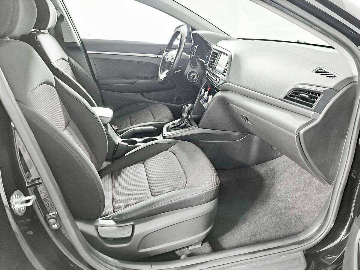 Хендай Елантра б/у, 2019, Автоматическая. Фото: #7