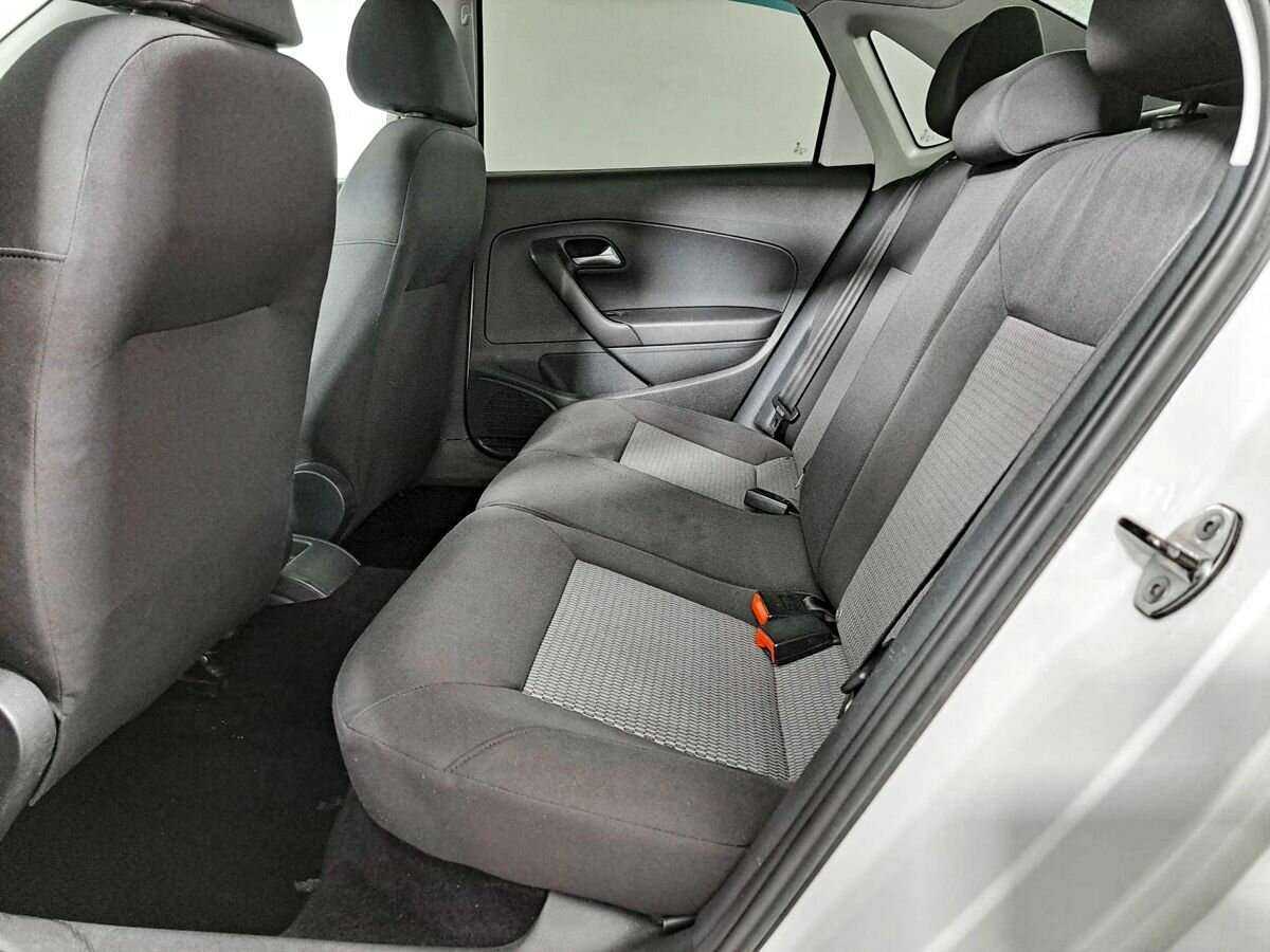 Фольксваген Поло б/у, 2012, Автоматическая. Фото: #8