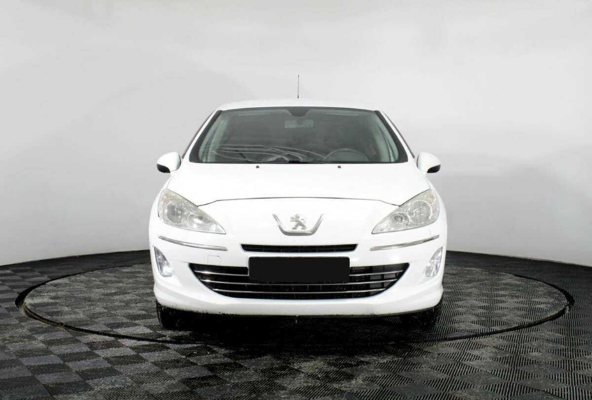 Пежо 408 б/у, 2014, Механическая. Фото: #1