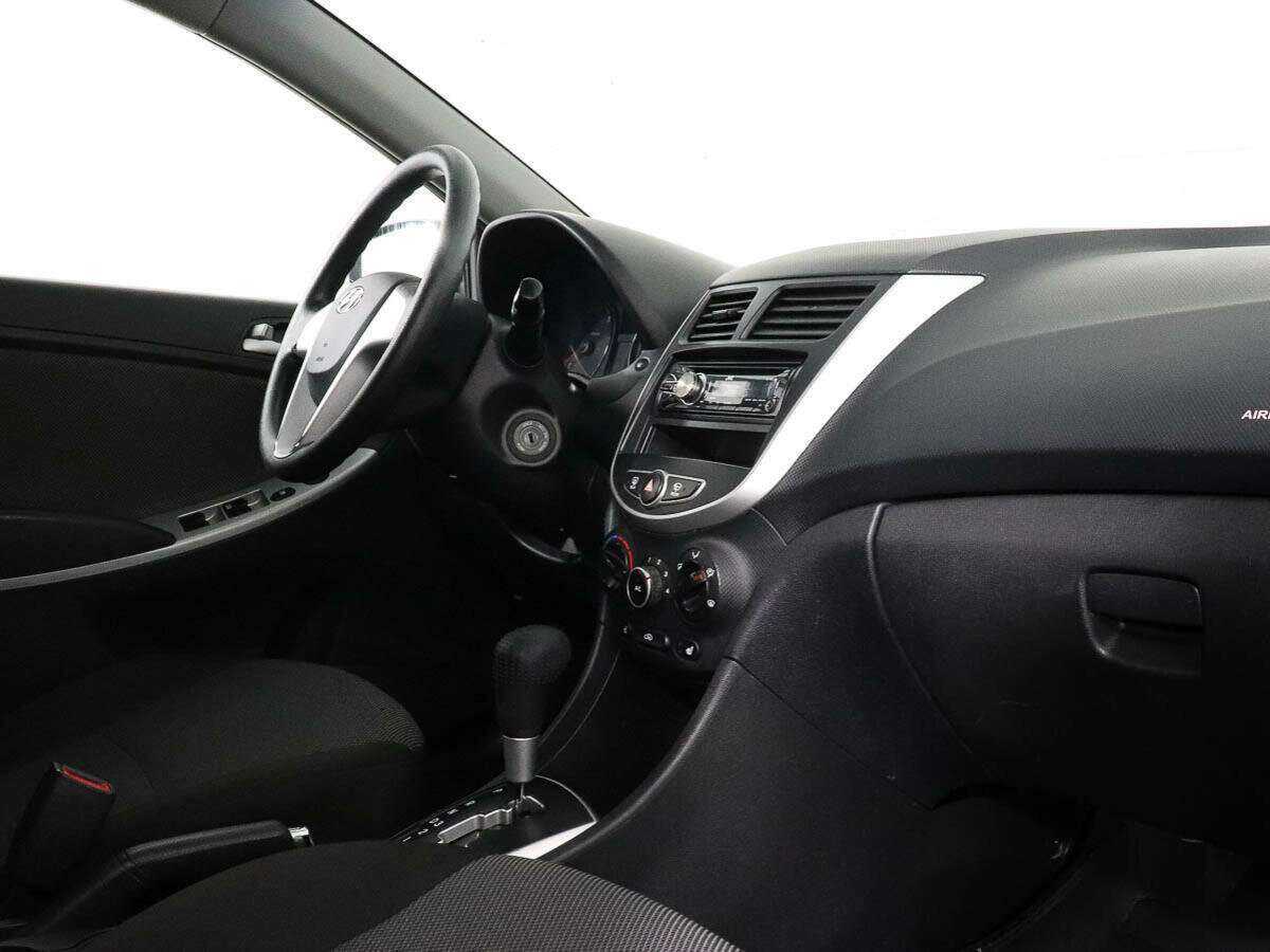 Хендай Солярис б/у, 2012, Автоматическая. Фото: #6