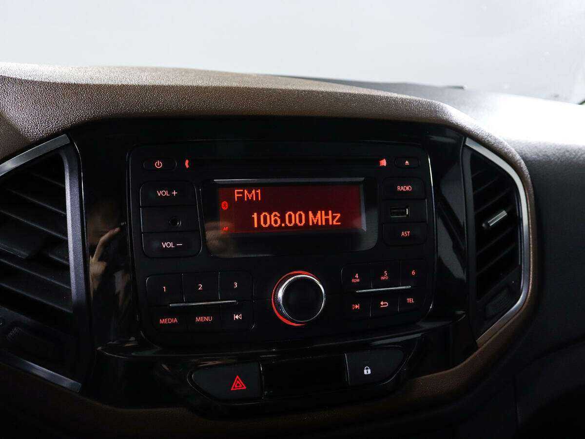 Лада (ВАЗ) ИКСРЭЙ б/у, 2017, Роботизированная. Фото: #14