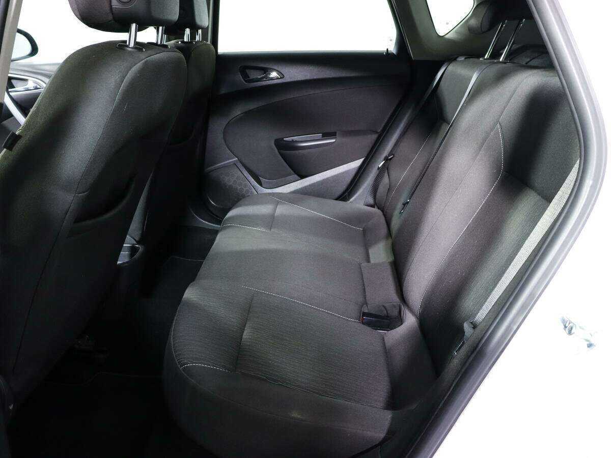 Опель Астра б/у, 2012, Автоматическая. Фото: #8