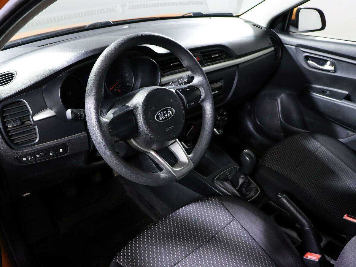 Киа Рио б/у, 2017, Механическая. Фото: #11