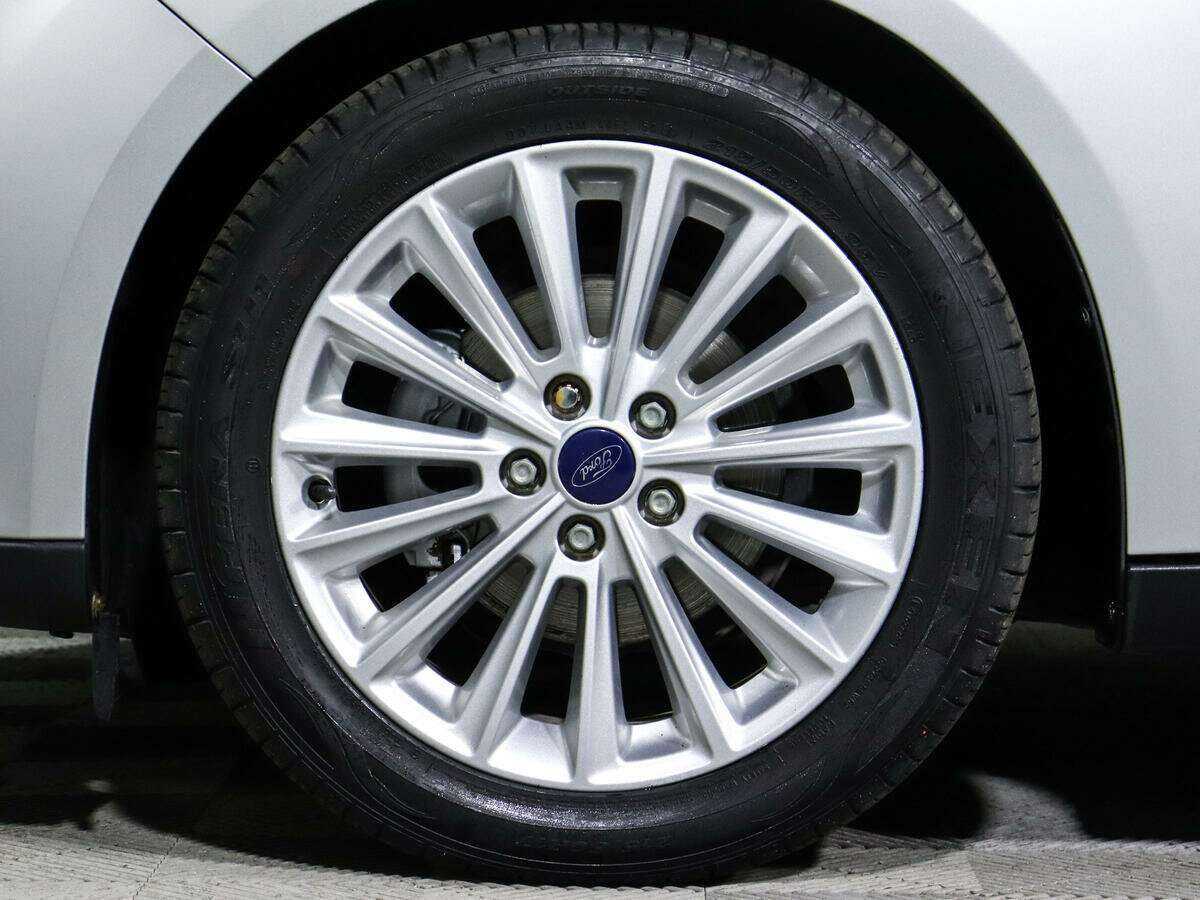 Форд Фокус б/у, 2017, Автоматическая. Фото: #15