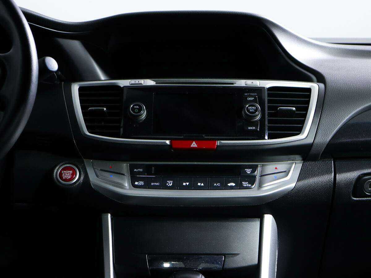 Хонда Аккорд б/у, 2013, Автоматическая. Фото: #9