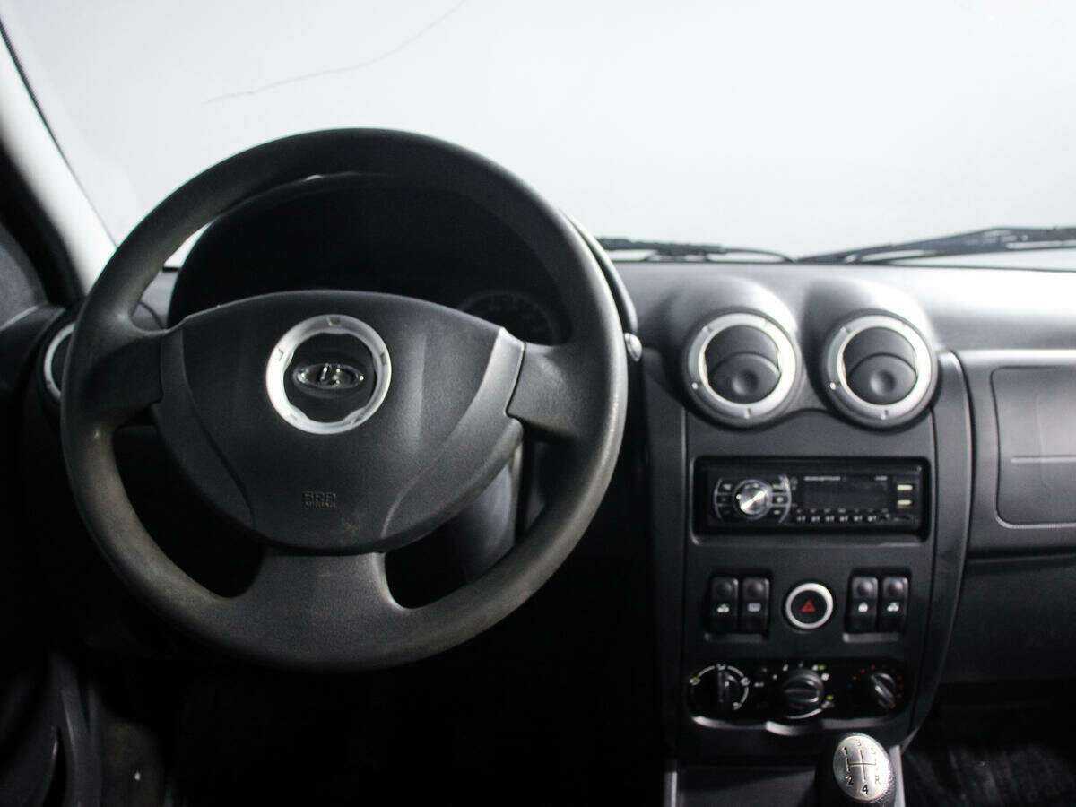 Лада (ВАЗ) Ларгус б/у, 2017, Механическая. Фото: #11