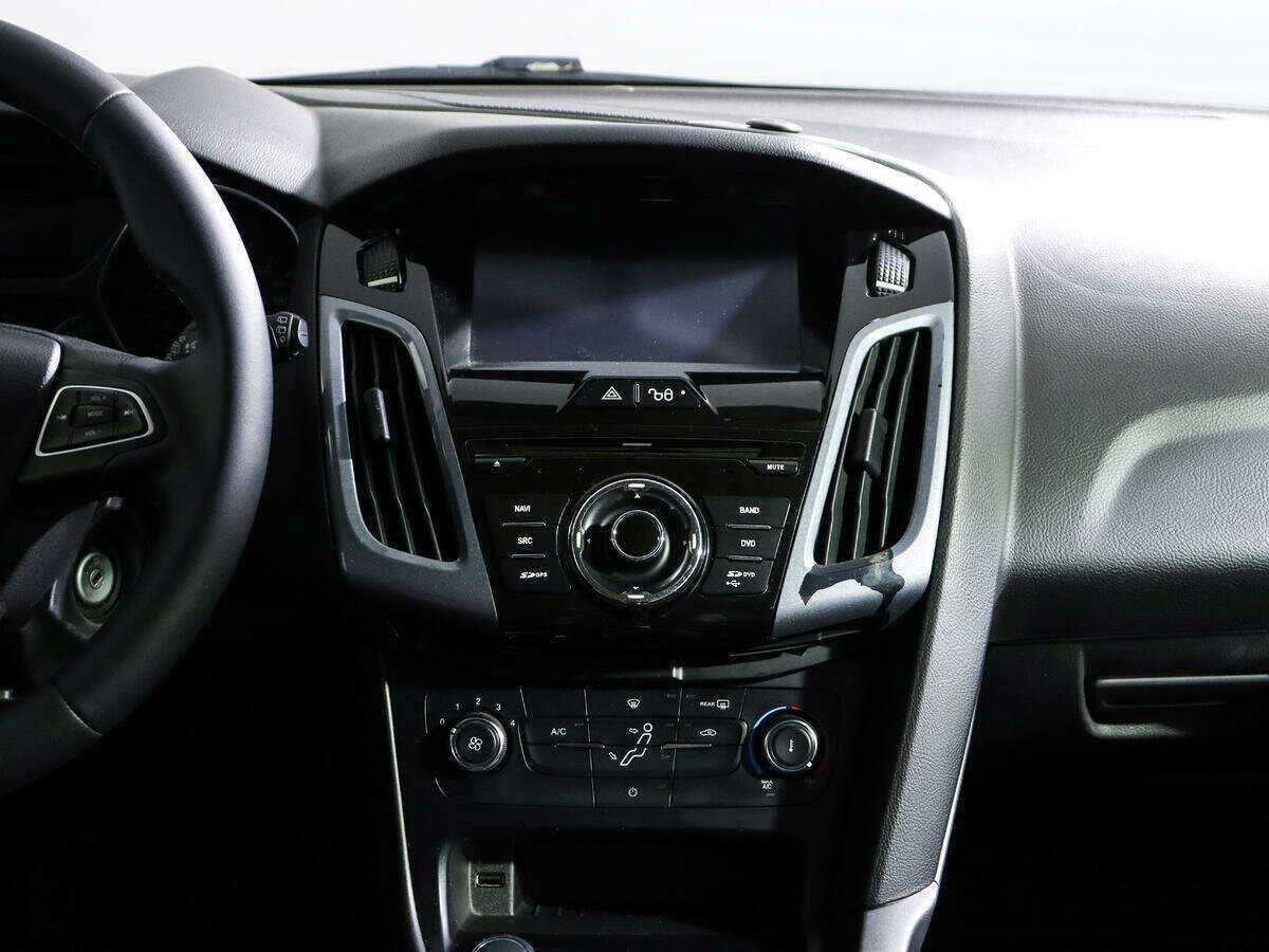 Форд Фокус б/у, 2017, Механическая. Фото: #12