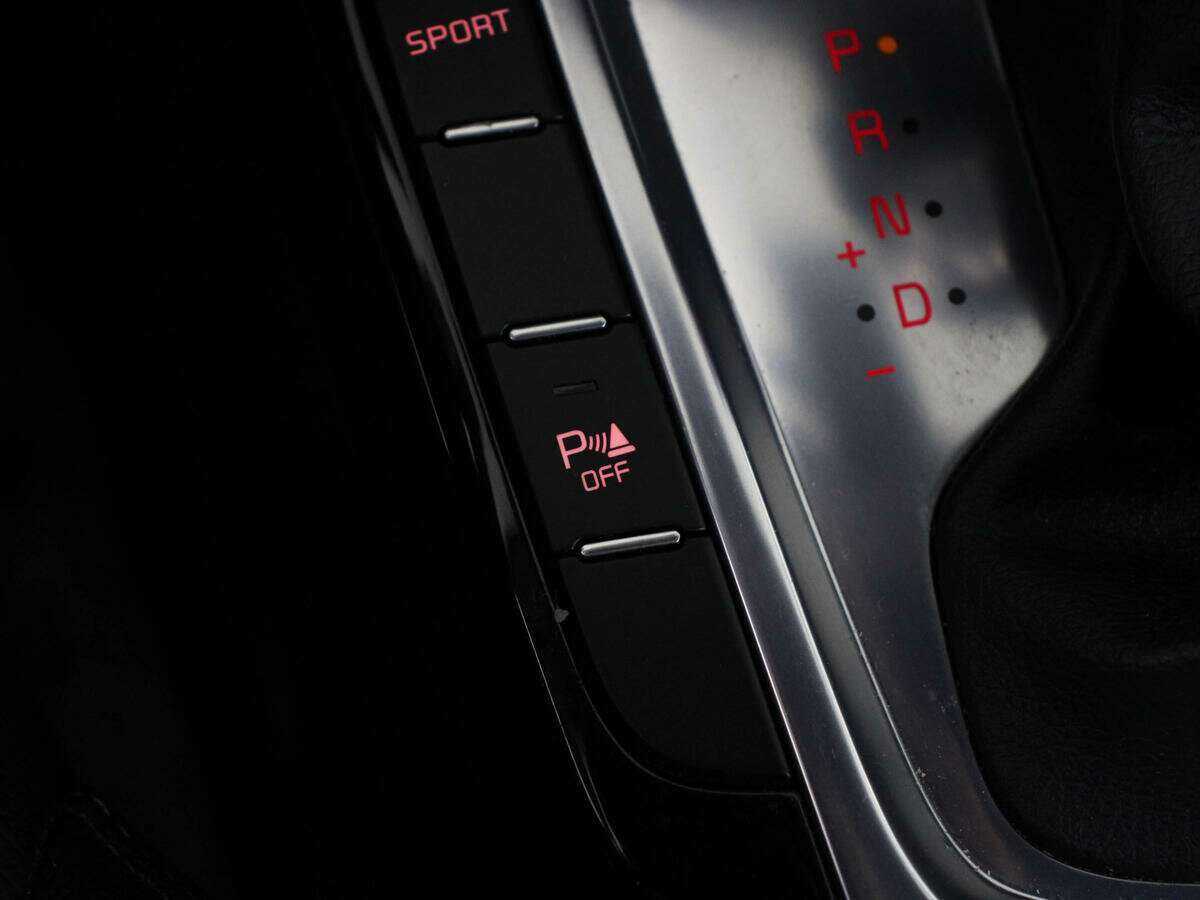 Киа Сид б/у, 2018, Роботизированная. Фото: #16