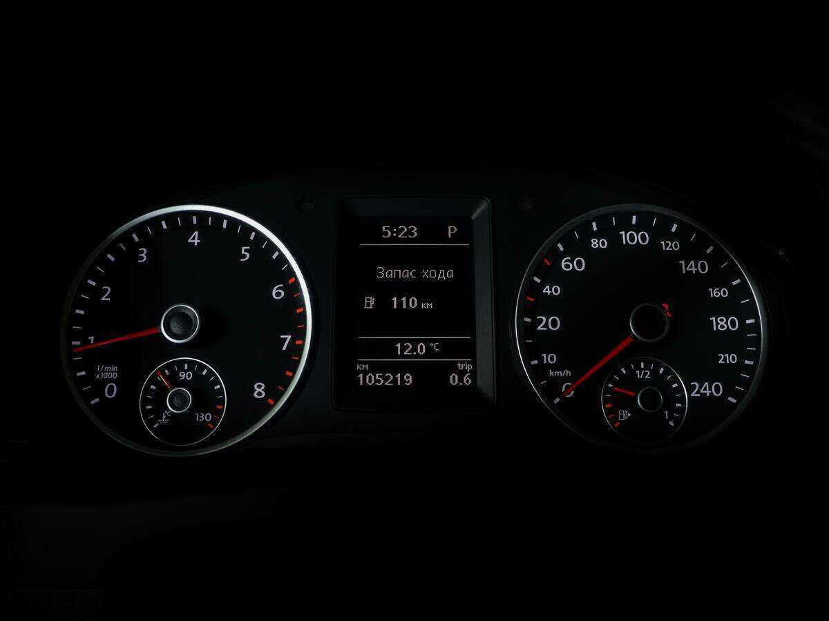 Фольксваген Тигуан б/у, 2012, Автоматическая. Фото: #7