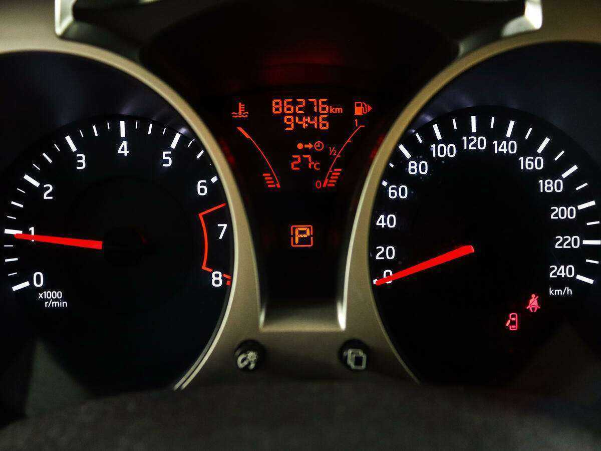 Ниссан Жук б/у, 2014, Вариатор. Фото: #8