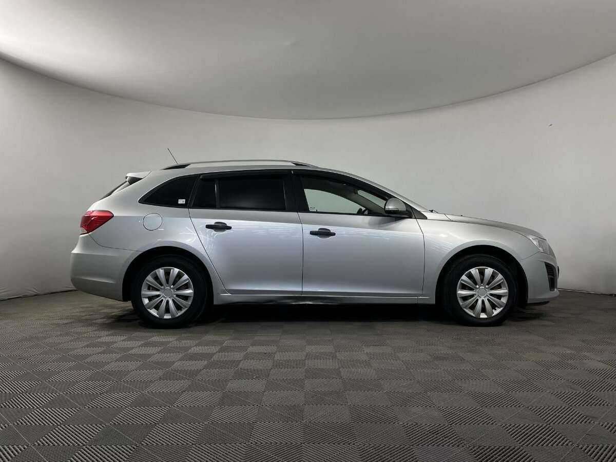 Шевроле Круз б/у, 2014, Механическая. Фото: #2