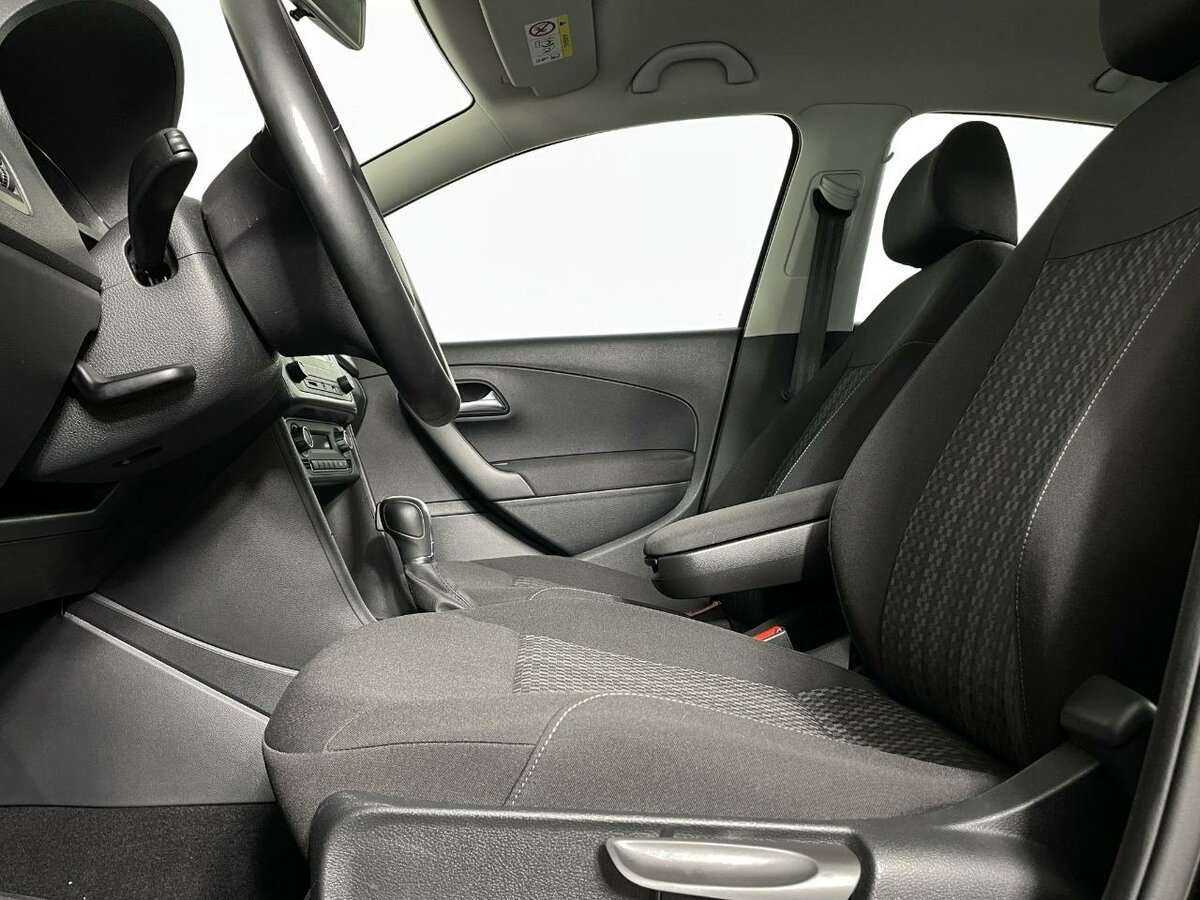 Фольксваген Поло б/у, 2019, Автоматическая. Фото: #8