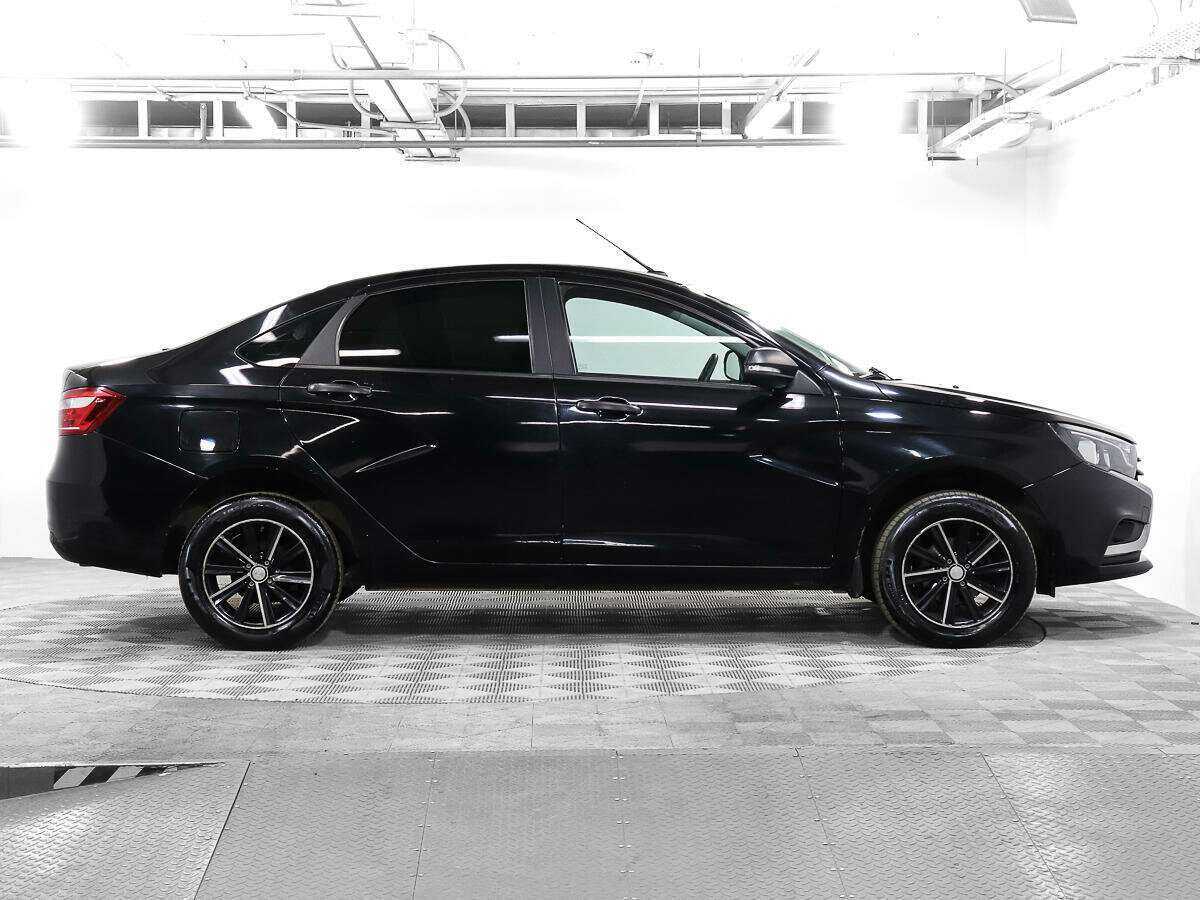 Лада (ВАЗ) Веста б/у, 2020, Механическая. Фото: #3