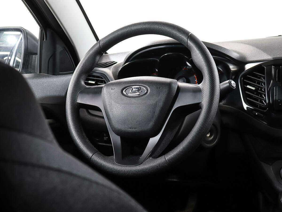 Лада (ВАЗ) Веста б/у, 2020, Механическая. Фото: #13