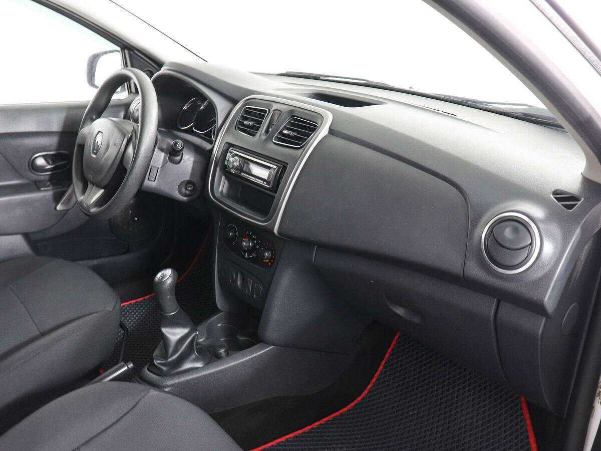 Рено Логан б/у, 2014, Механическая. Фото: #8