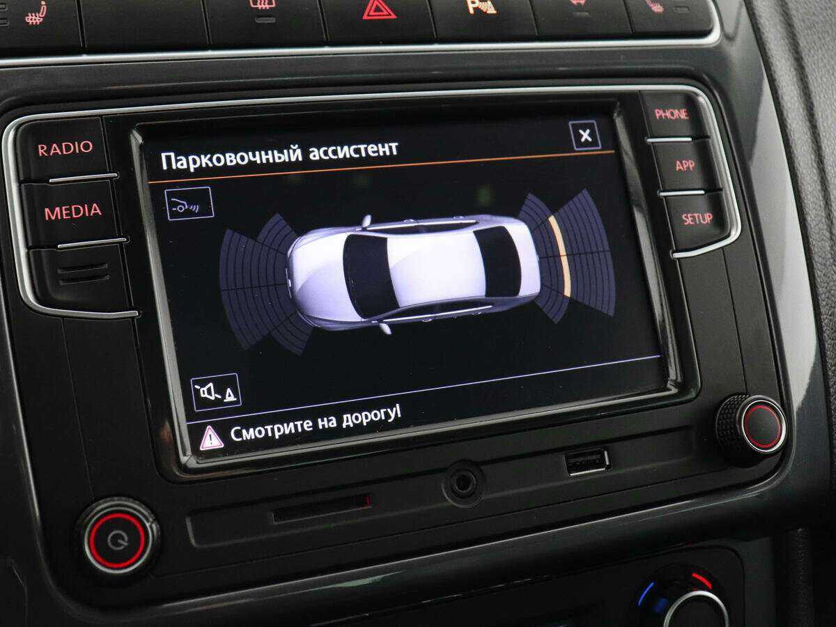 Фольксваген Поло б/у, 2018, Механическая. Фото: #12