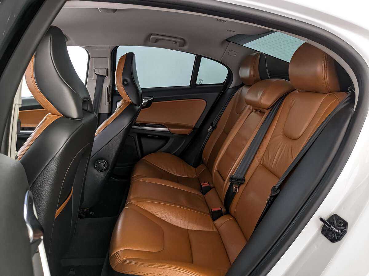 Вольво С60 б/у, 2012, Роботизированная. Фото: #15