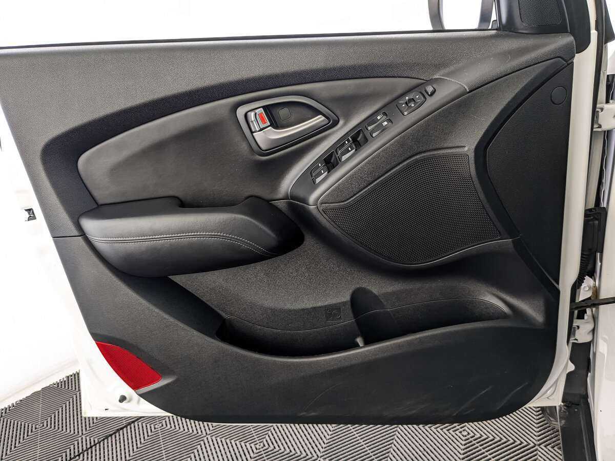 Хендай ай-икс35 б/у, 2015, Автоматическая. Фото: #18