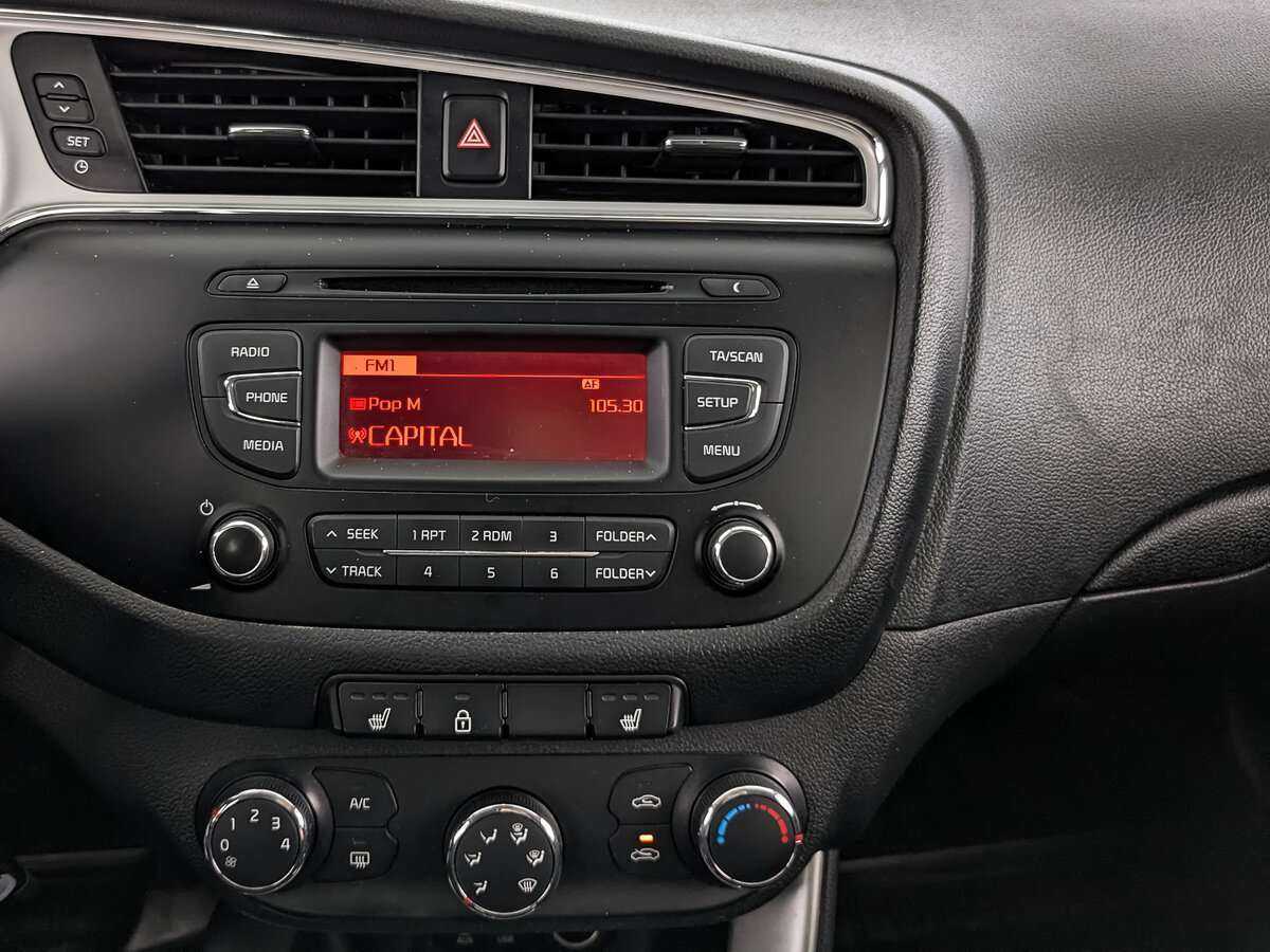 Киа Сид б/у, 2015, Автоматическая. Фото: #11