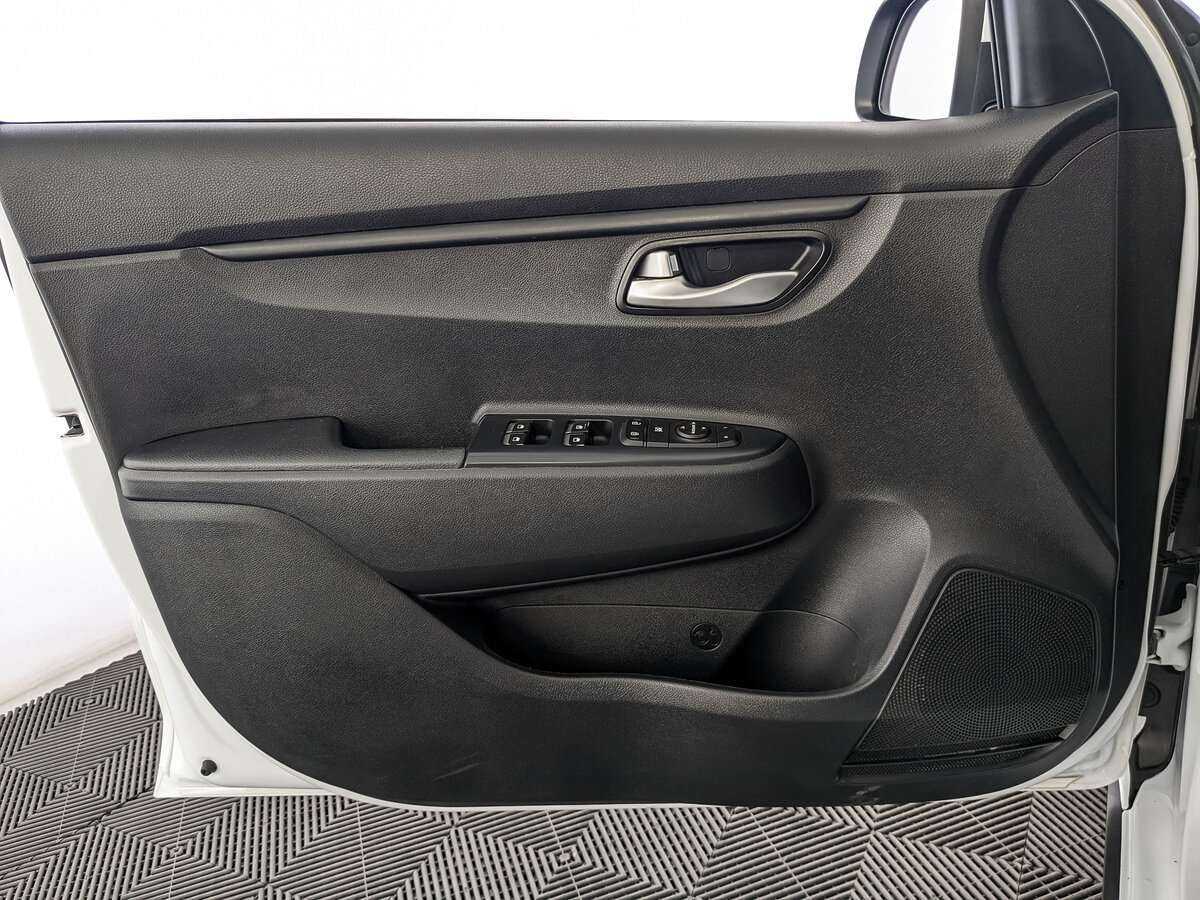 Киа Рио б/у, 2021, Механическая. Фото: #15