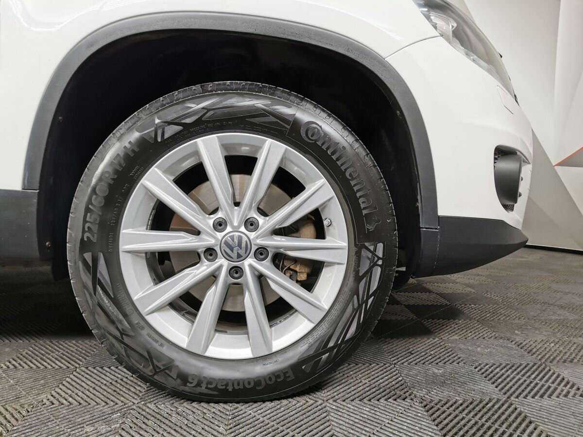 Фольксваген Тигуан б/у, 2013, Автоматическая. Фото: #8