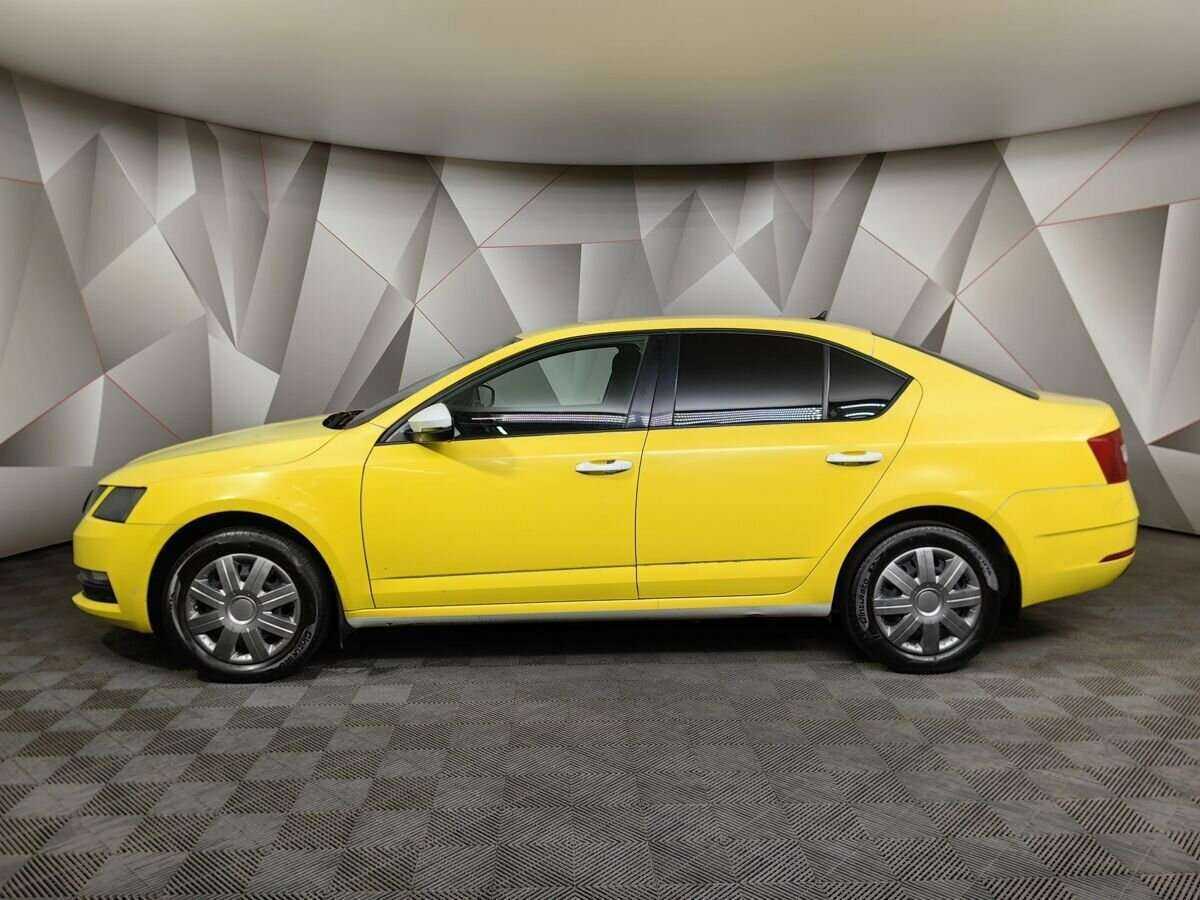 Шкода Октавия б/у, 2019, Механическая. Фото: #4