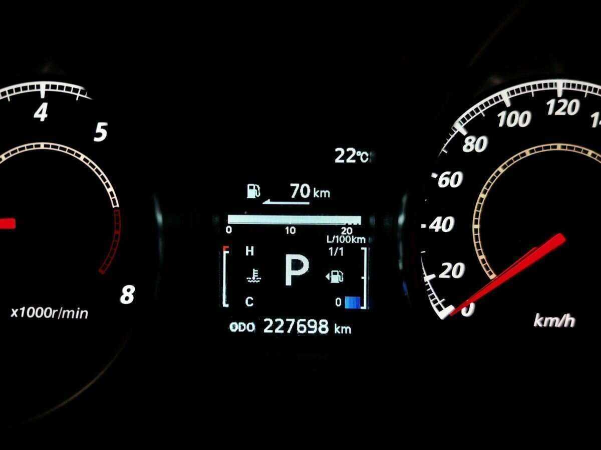 Митсубиши АС-Икс б/у, 2014, Вариатор. Фото: #14