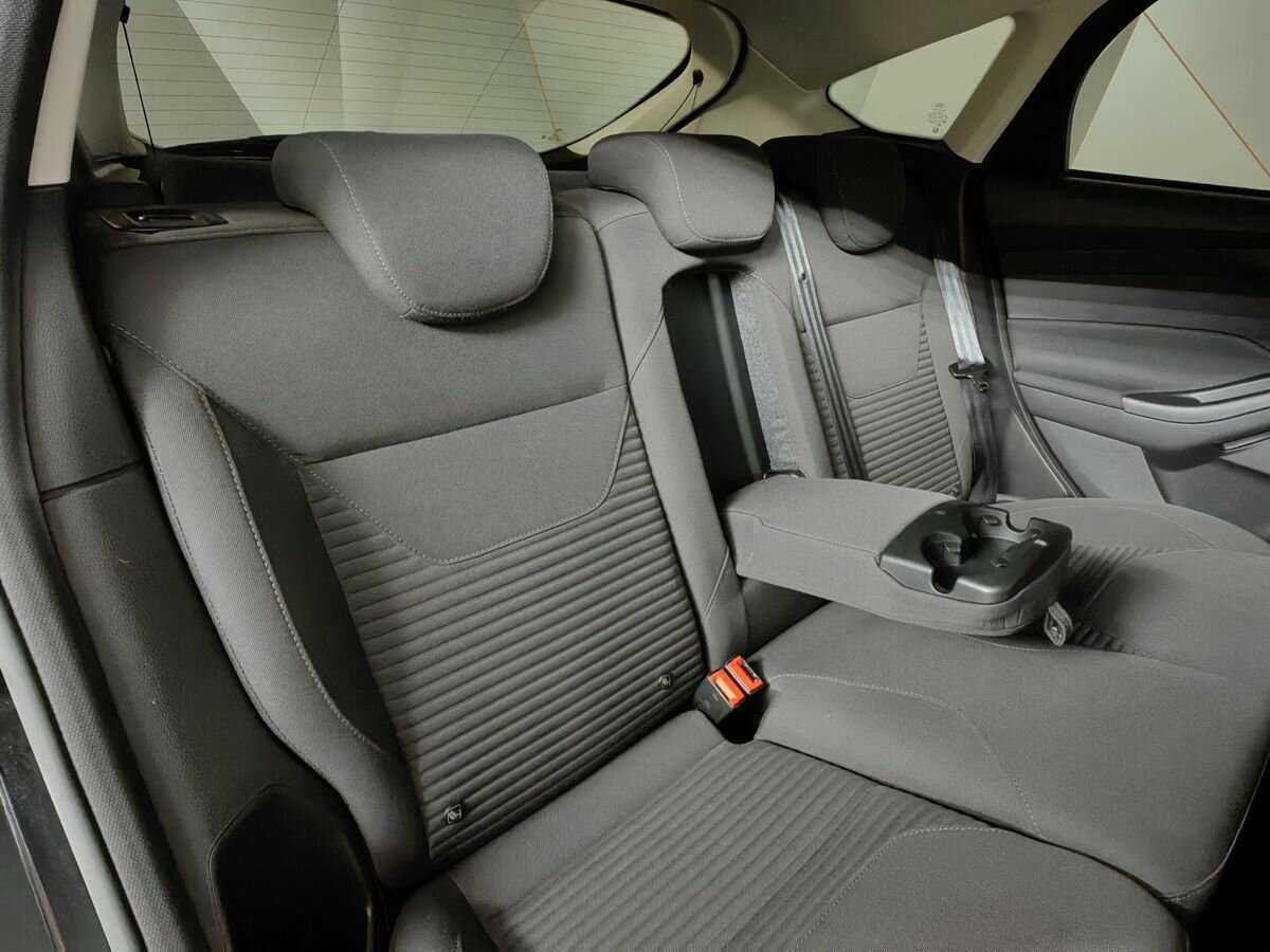 Форд Фокус б/у, 2016, Роботизированная. Фото: #11