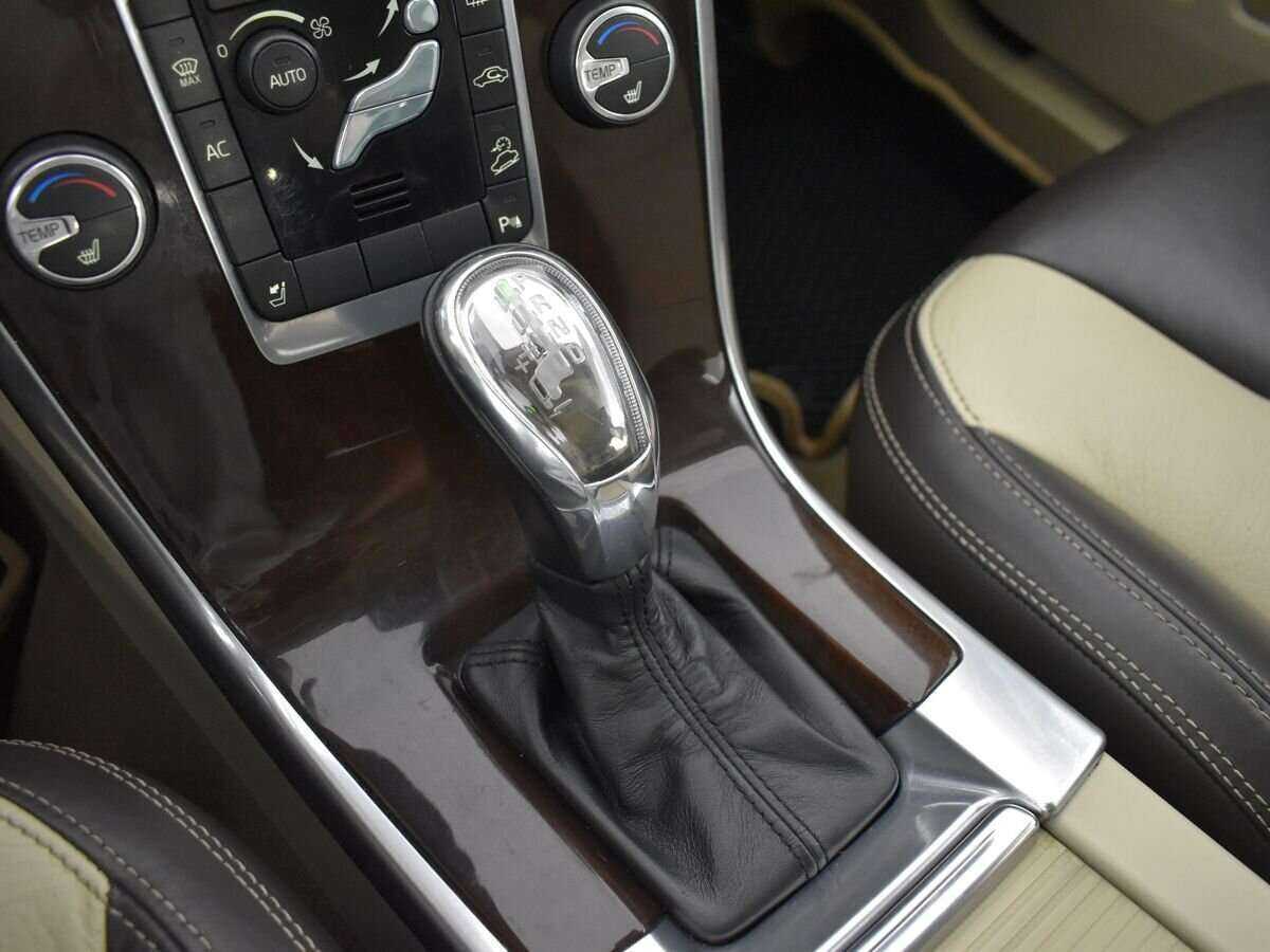 Вольво ИксЦ60 б/у, 2013, Автоматическая. Фото: #13