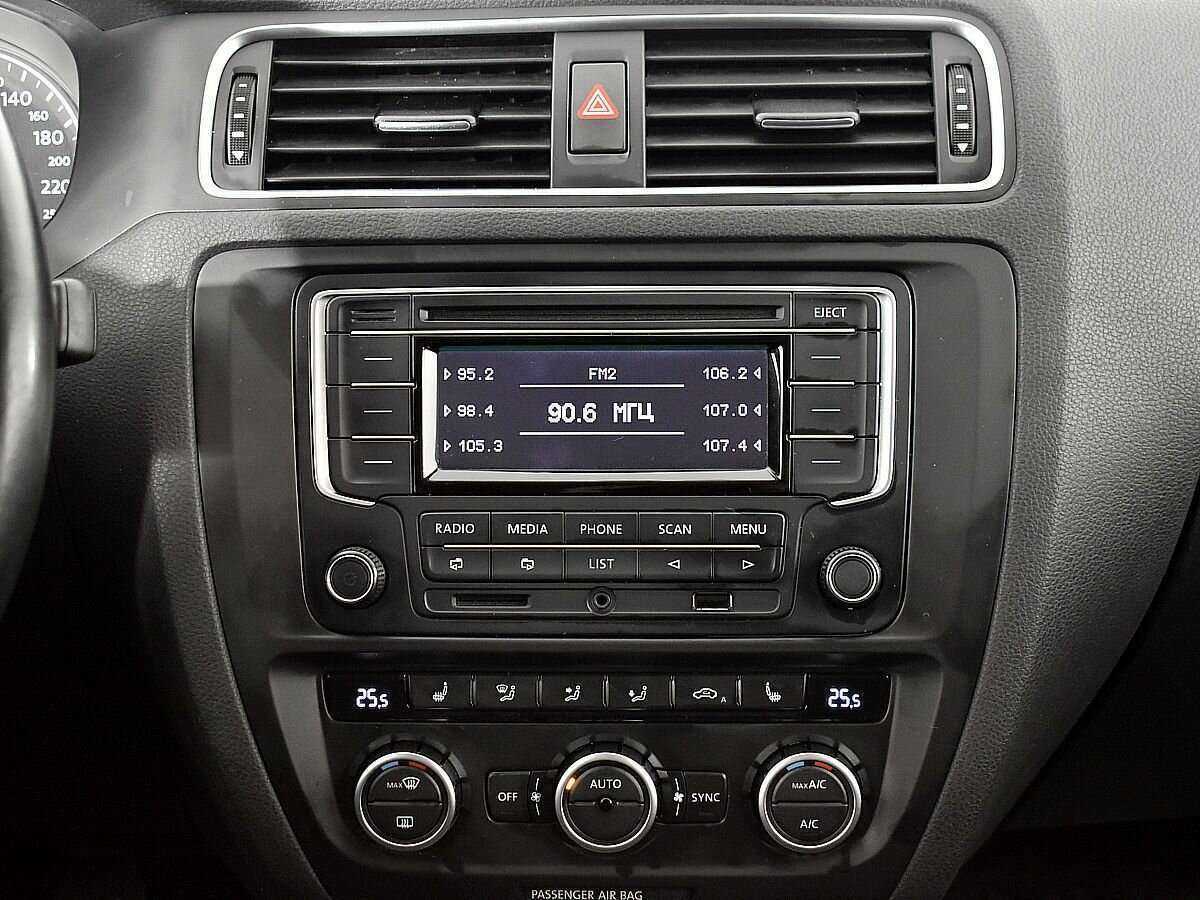 Фольксваген Джетта б/у, 2014, Механическая. Фото: #11