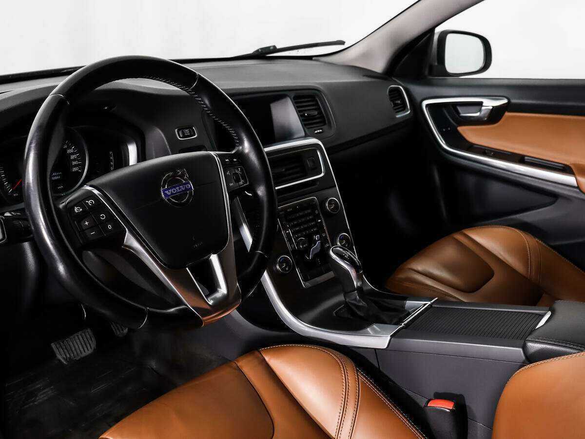 Вольво С60 б/у, 2014, Автоматическая. Фото: #8