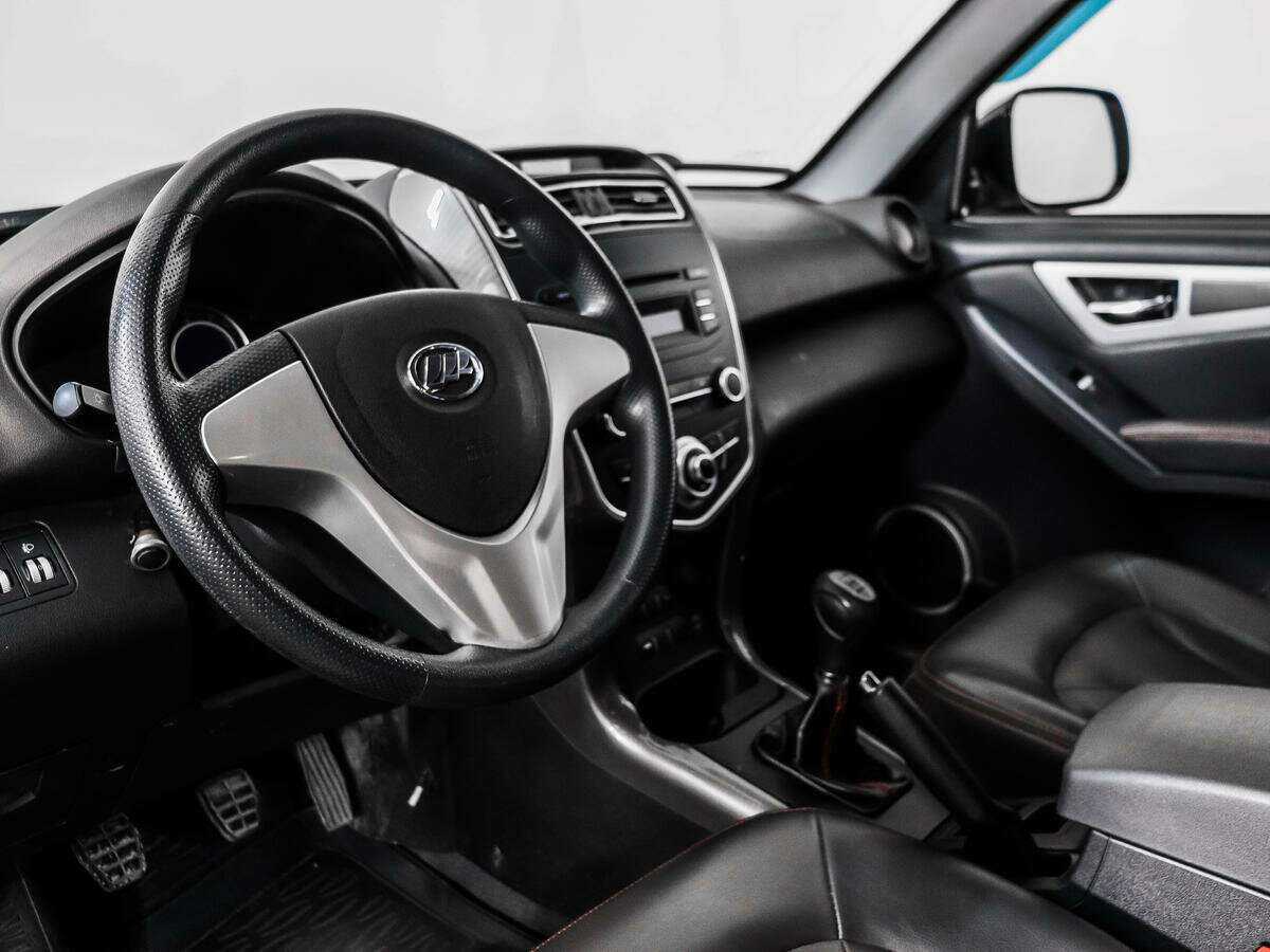 Лифан Икс60 б/у, 2017, Механическая. Фото: #8