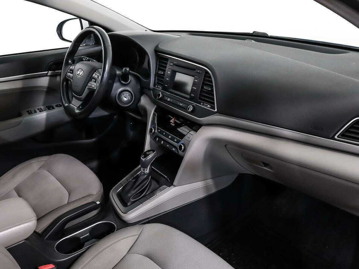 Хендай Елантра б/у, 2017, Автоматическая. Фото: #10