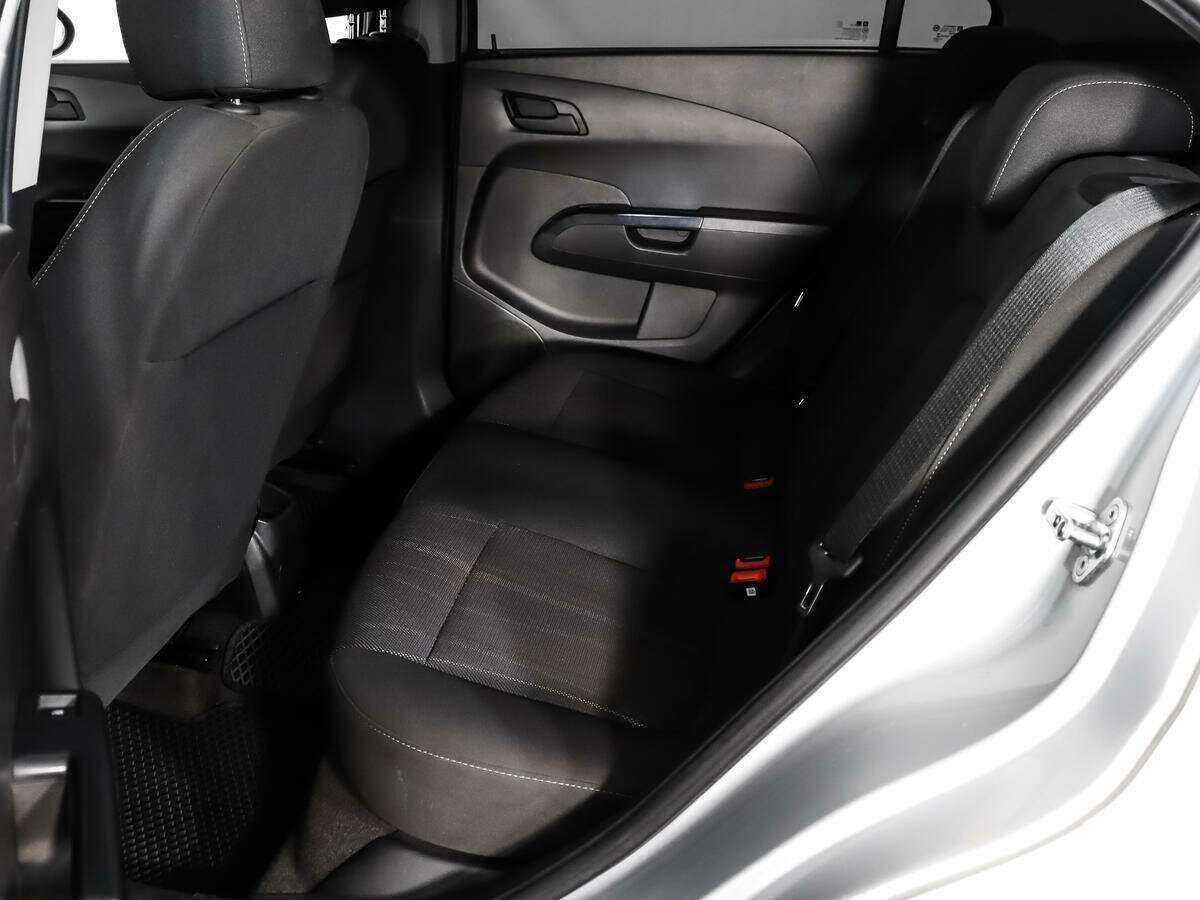 Шевроле Авео б/у, 2013, Автоматическая. Фото: #9