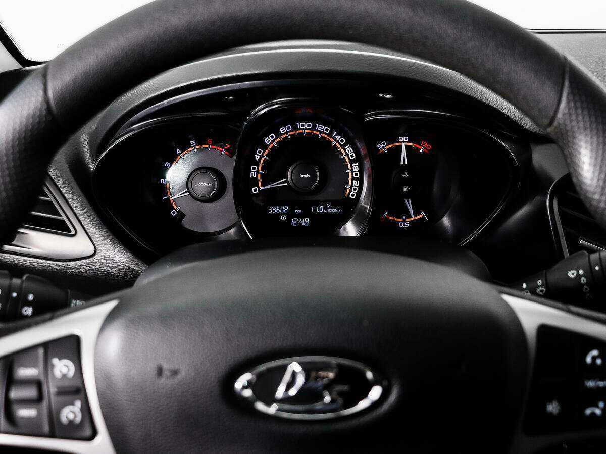 Лада (ВАЗ) Веста б/у, 2021, Механическая. Фото: #14