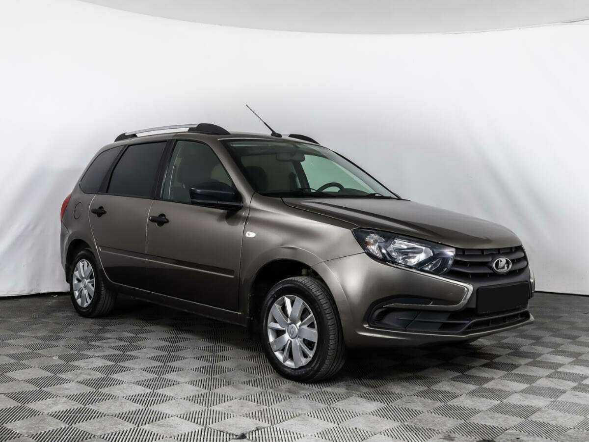 Лада (ВАЗ) Гранта б/у, 2021, Механическая. Фото: #2