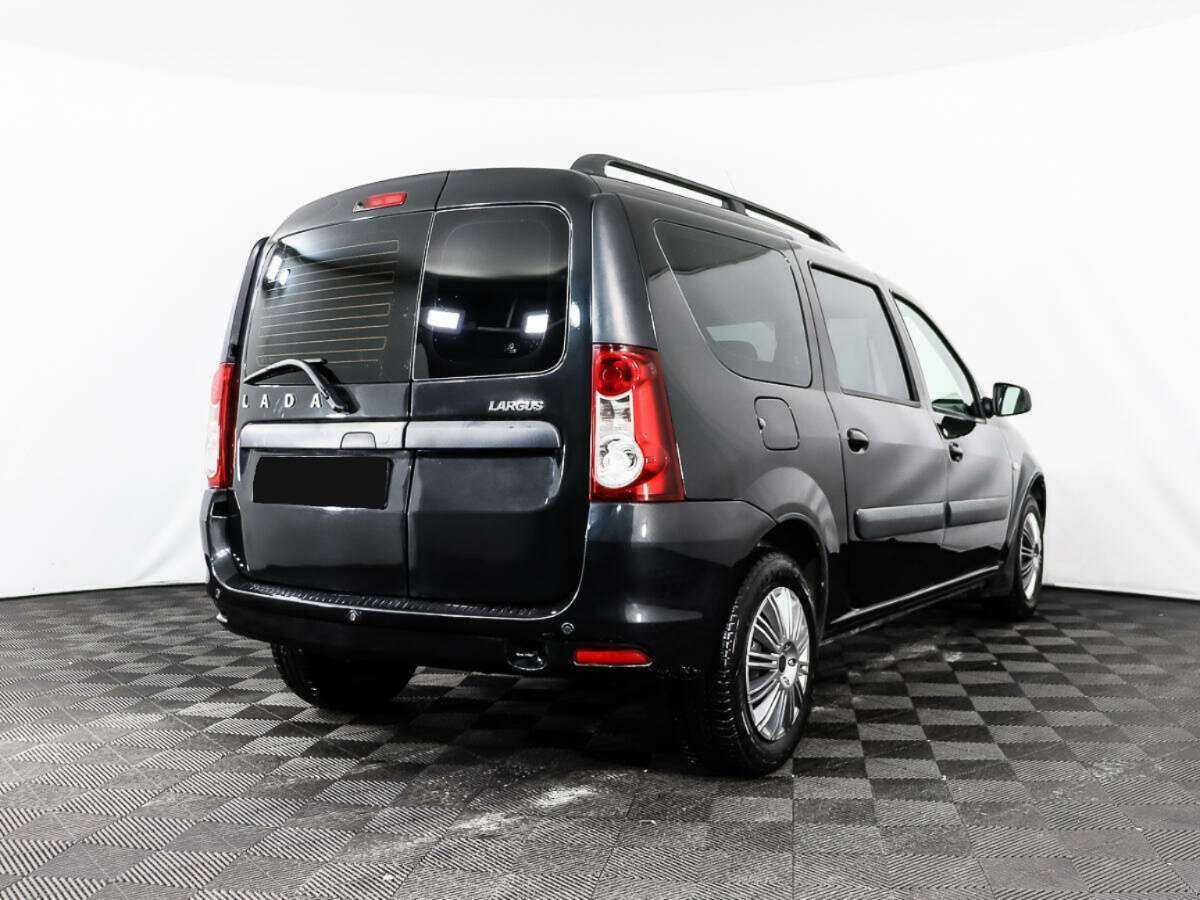 Лада (ВАЗ) Ларгус б/у, 2017, Механическая. Фото: #3