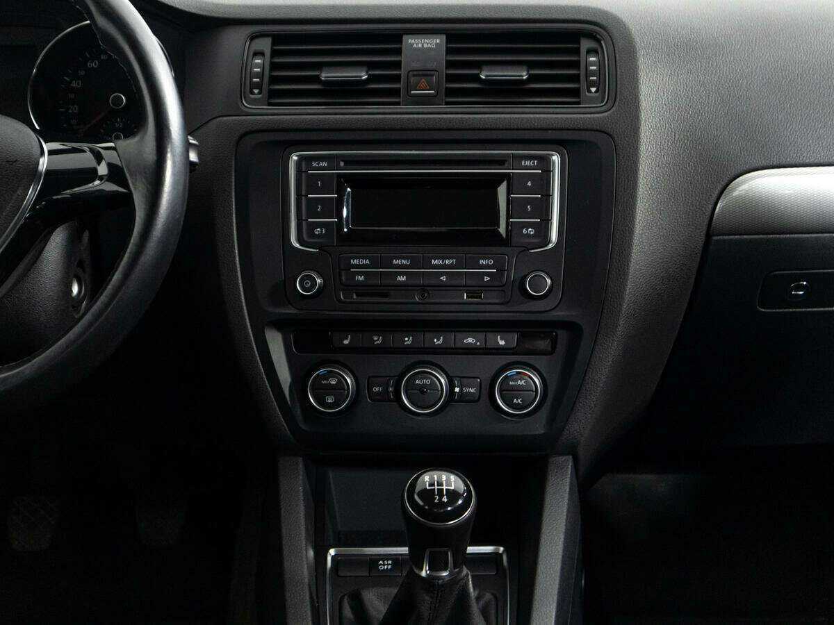 Фольксваген Джетта б/у, 2015, Механическая. Фото: #13