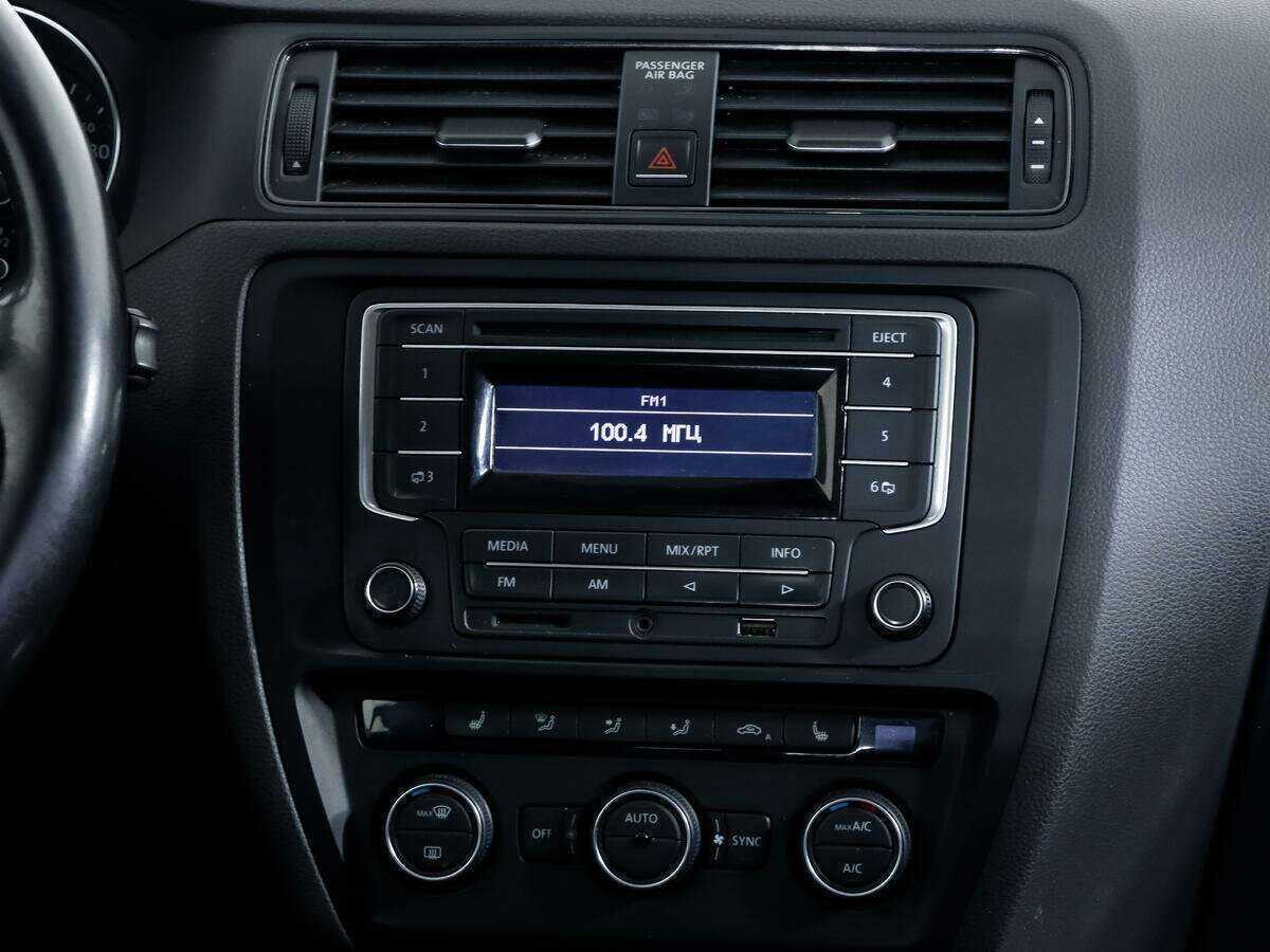 Фольксваген Джетта б/у, 2015, Автоматическая. Фото: #11