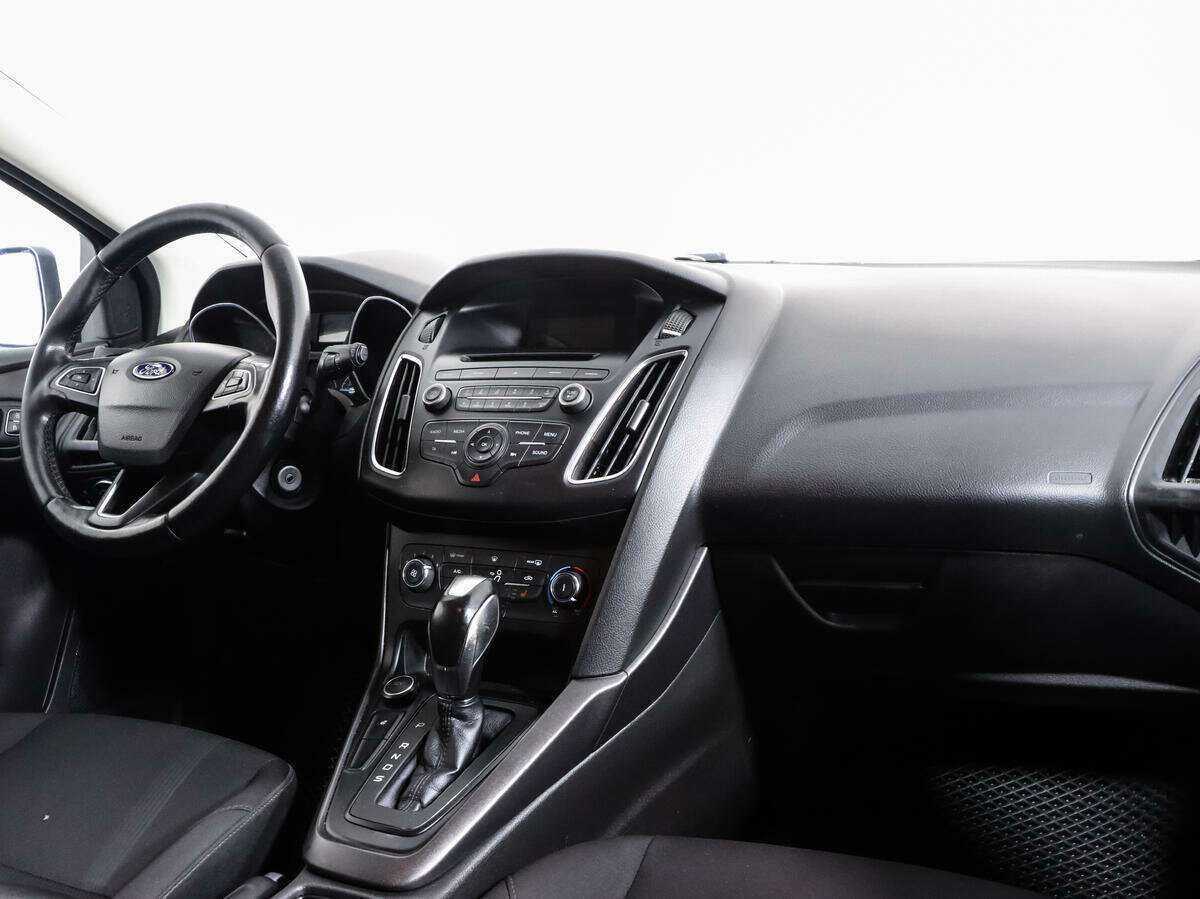 Форд Фокус б/у, 2017, Роботизированная. Фото: #8