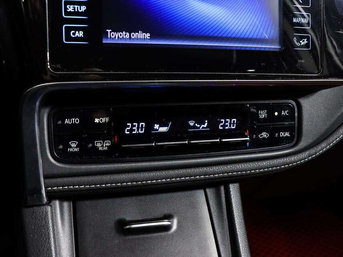 Тойота Королла б/у, 2018, Вариатор. Фото: #15